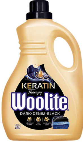 Woolite Keratin Therapy Laundry detergent for blacks and dark colors jeans, 1.8L